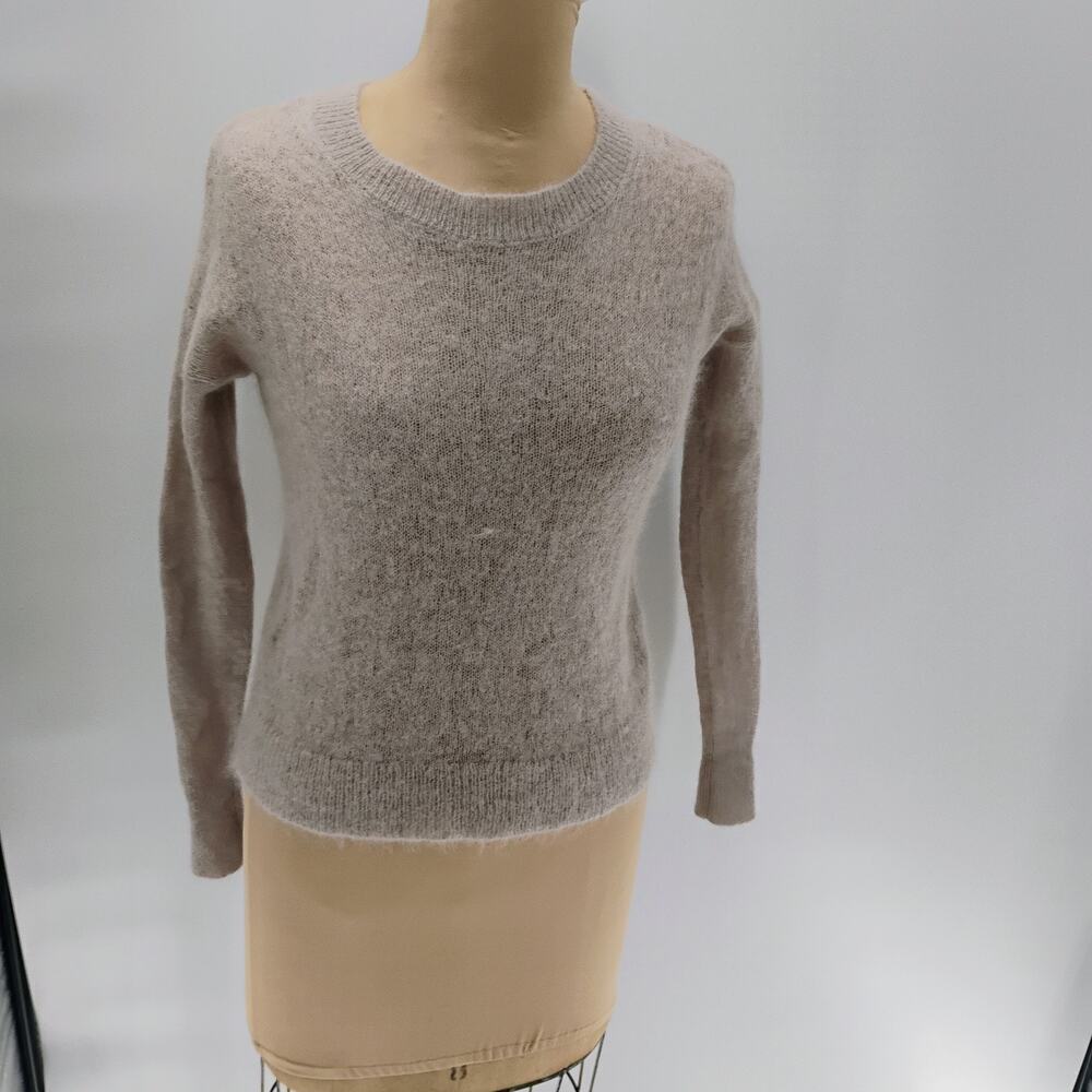 Abercrombie & Fitc, Size S Oversized sweater, color Beige softest knit cozy - Picture 11 of 14